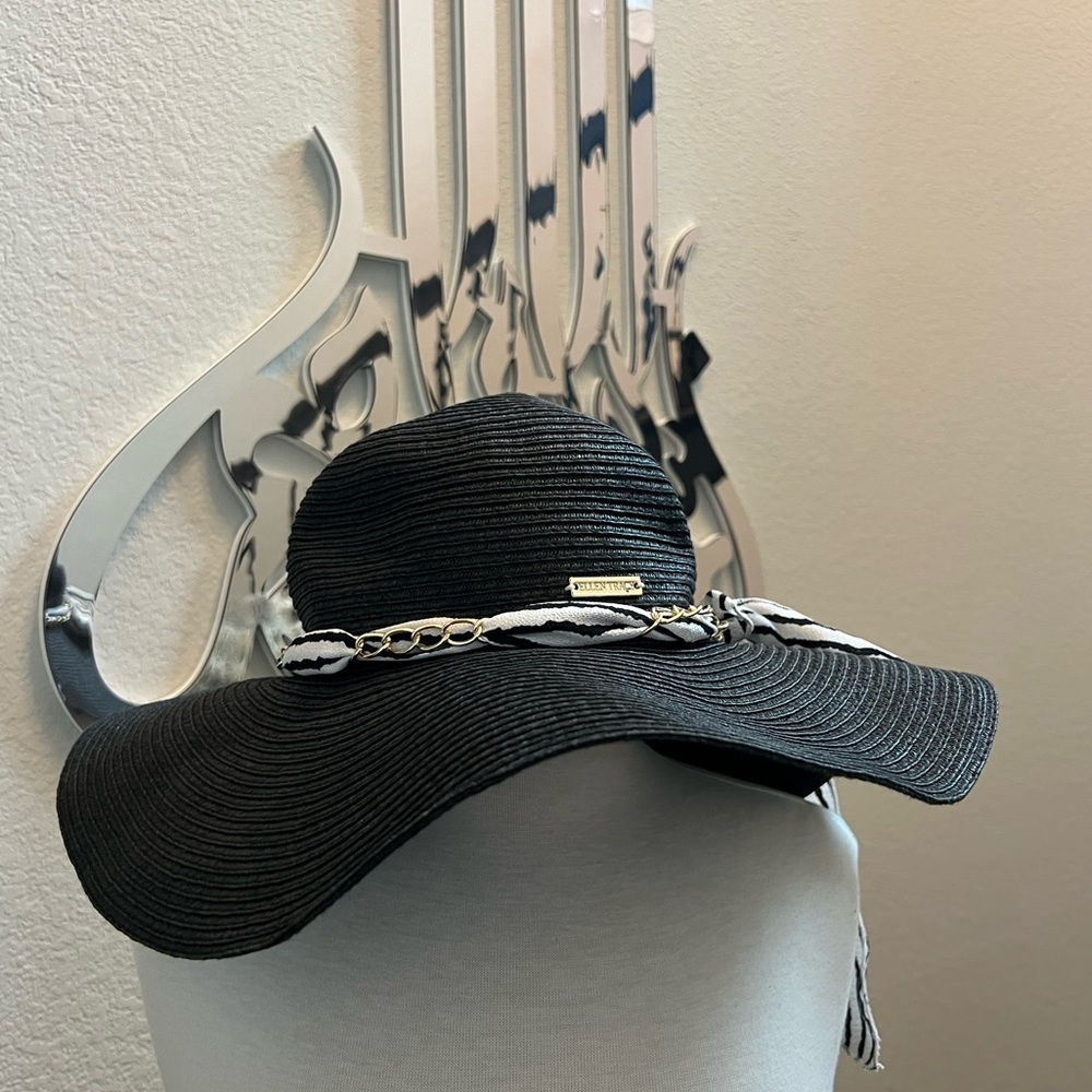 Ellen Tracy Vacation Hat